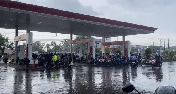 Landen Marbun Kritik Pertamina