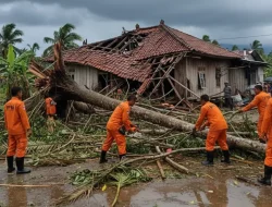 Cuaca Ekstrem Hantui Cianjur Warga yang Masih Bertahan di Zona Merah Diminta Siaga